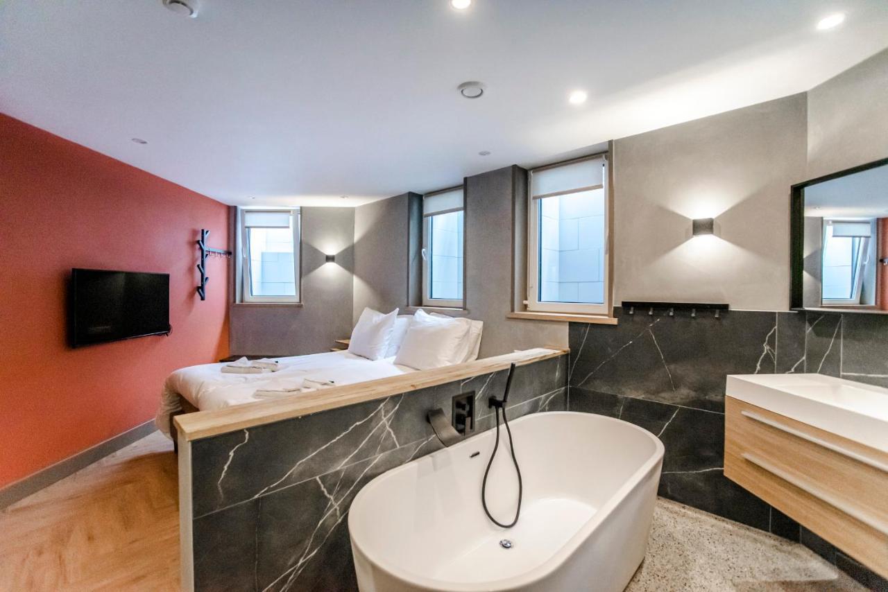 Beach Apartments ซานด์โวร์ต ภายนอก รูปภาพ